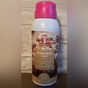 Pink Zebra Cinnamon Bun Fragrance Spray